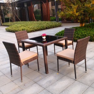 5Pc garden dining set rattan dining chairs and table
