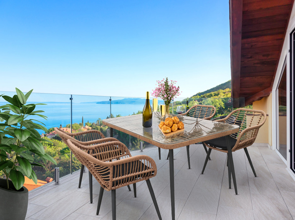 Outdoor Dining Set