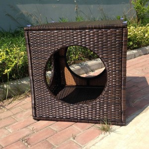 Rattan Cat House – Pet cat bed with 4 round windows