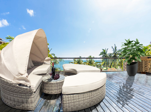 Outdoor Daybed